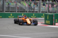 Bakıda Formula 1 pilotlarının sərbəst yürüşü başa çatdı (YENİLƏNİB) (FOTO)