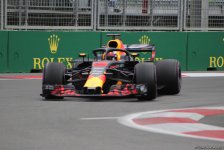 Bakıda Formula 1 pilotlarının sərbəst yürüşü başa çatdı (YENİLƏNİB) (FOTO)