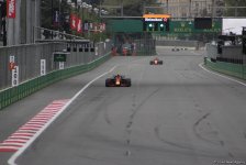 Bakıda Formula 1 pilotlarının sərbəst yürüşü başa çatdı (YENİLƏNİB) (FOTO)