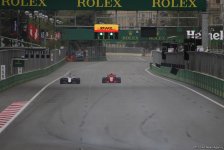 Bakıda Formula 1 pilotlarının sərbəst yürüşü başa çatdı (YENİLƏNİB) (FOTO)