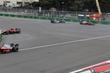 Bakıda Formula 2-nin birinci əsas yarışı başa çatıb (FOTO)