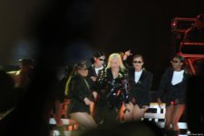 Kristina Aqileranın Bakıda Formula 1 Azərbaycan Qran-Prisi çərçivəsində əsrarəngiz şousu (FOTO)