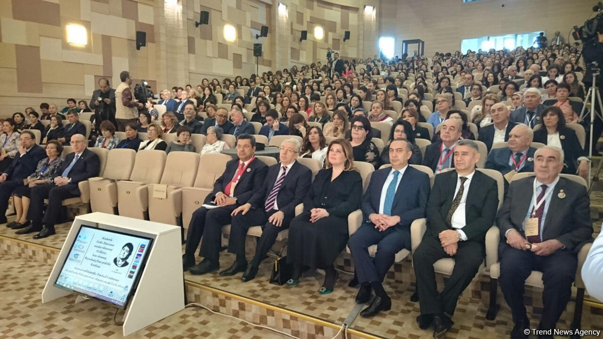 Bakıda akademik Zərifə Əliyevanın anadan olmasının 95-ci illiyinə həsr edilən beynəlxalq elmi konfrans keçirilib (FOTO)
