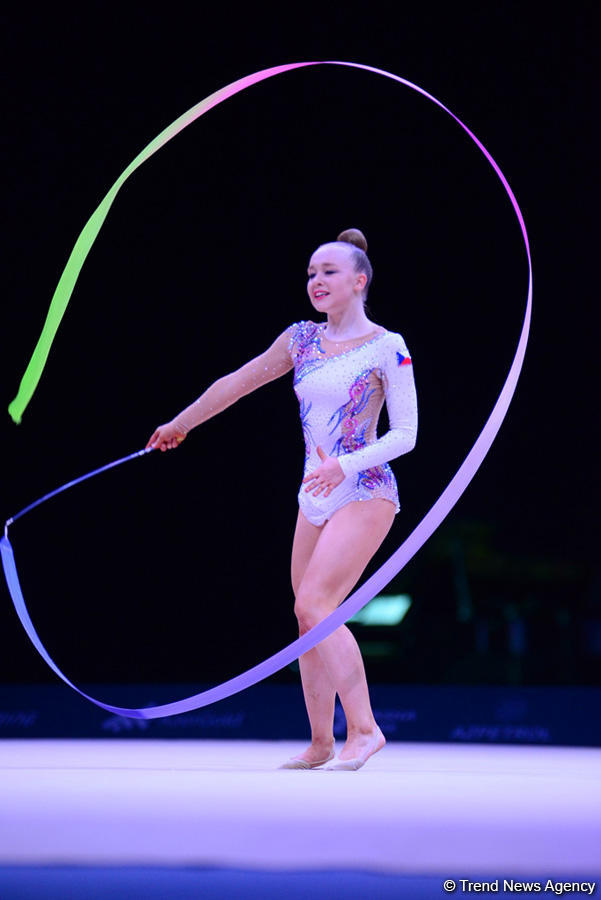 Bakıda bədii gimnastika üzrə Dünya Kubokunda ikinci yarış günü başladı (FOTO)