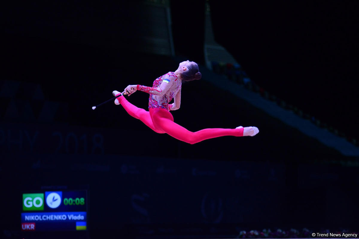 Bakıda bədii gimnastika üzrə Dünya Kubokunda ikinci yarış günü başladı (FOTO)