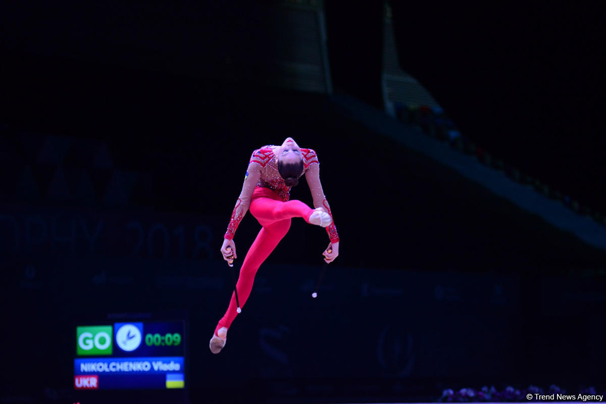 Bakıda bədii gimnastika üzrə Dünya Kubokunda ikinci yarış günü başladı (FOTO)