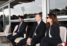 Prezident İlham Əliyev və birinci xanım Mehriban Əliyeva Formula 1 Azərbaycan Qran-Prisinin əsas yarışına baxıblar (YENİLƏNİB) (FOTO)