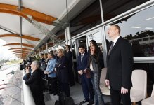 Prezident İlham Əliyev və birinci xanım Mehriban Əliyeva Formula 1 Azərbaycan Qran-Prisinin əsas yarışına baxıblar (YENİLƏNİB) (FOTO)