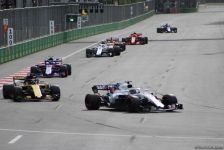 Formula 1 Azərbaycan Qran Prisinin qalibi "Mercedes" pilotu Lyuis Hemilton oldu - NƏTİCƏLƏR (YENİLƏNİB) (FOTO)