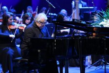 Gəncədə Zərifə Əliyevanın xatirəsinə həsr edilmiş “Zəriflik” Beynəlxalq Musiqi Festivalının açılışı olub (FOTO)