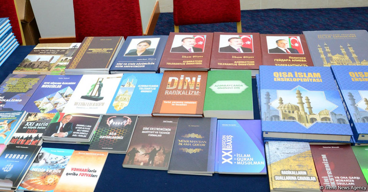 "Heydər Əliyev və milli-mənəvi dəyərlər" adlı konfrans keçirilir (FOTO)
