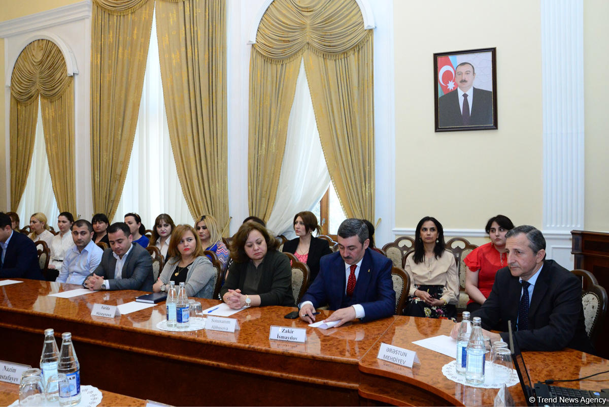 Azərbaycan Prezidentinin həyat və fəaliyyətini əks etdirən “İlham Əliyev. Elektron külliyyat” adlı yeni elektron resurs təqdim edilib (FOTO)