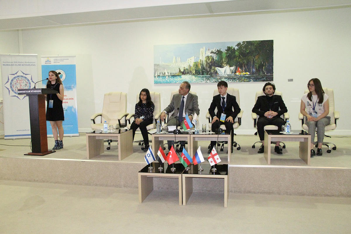 Bilik Fondu III Beynəlxalq Şagird Konfransı keçirib (FOTO)