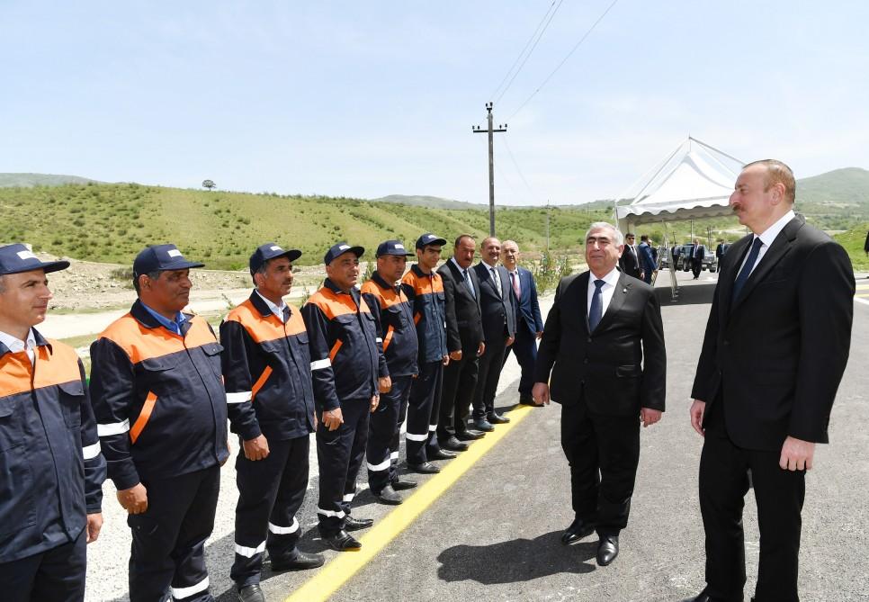 Prezident İlham Əliyev Xızıda avtomobil yolunun açılışında iştirak edib (FOTO) (YENİLƏNİB)