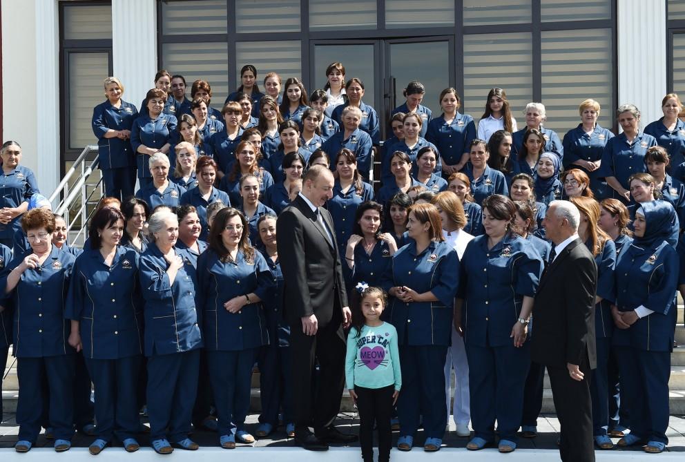 Prezident İlham Əliyev "Azərxalça" ASC-nin Xaçmaz filialının açılışında iştirak edib (FOTO) (YENİLƏNİB)