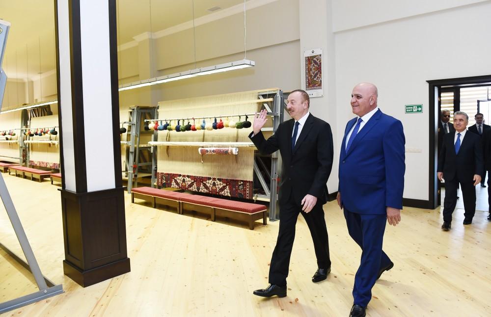 Prezident İlham Əliyev "Azərxalça" ASC-nin Xaçmaz filialının açılışında iştirak edib (FOTO) (YENİLƏNİB)