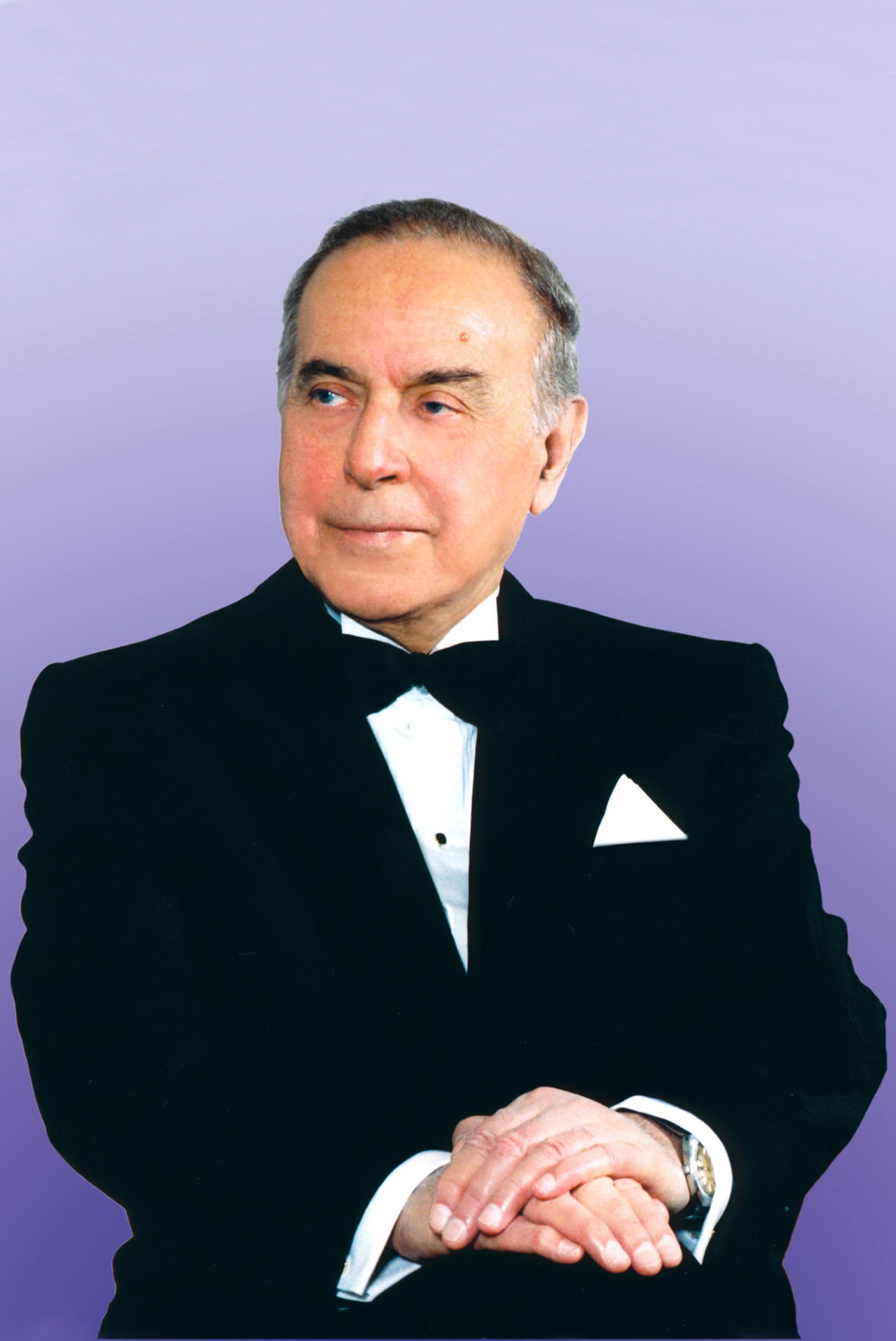Heydər Əliyevin liderlik fəlsəfəsinə müasir baxış