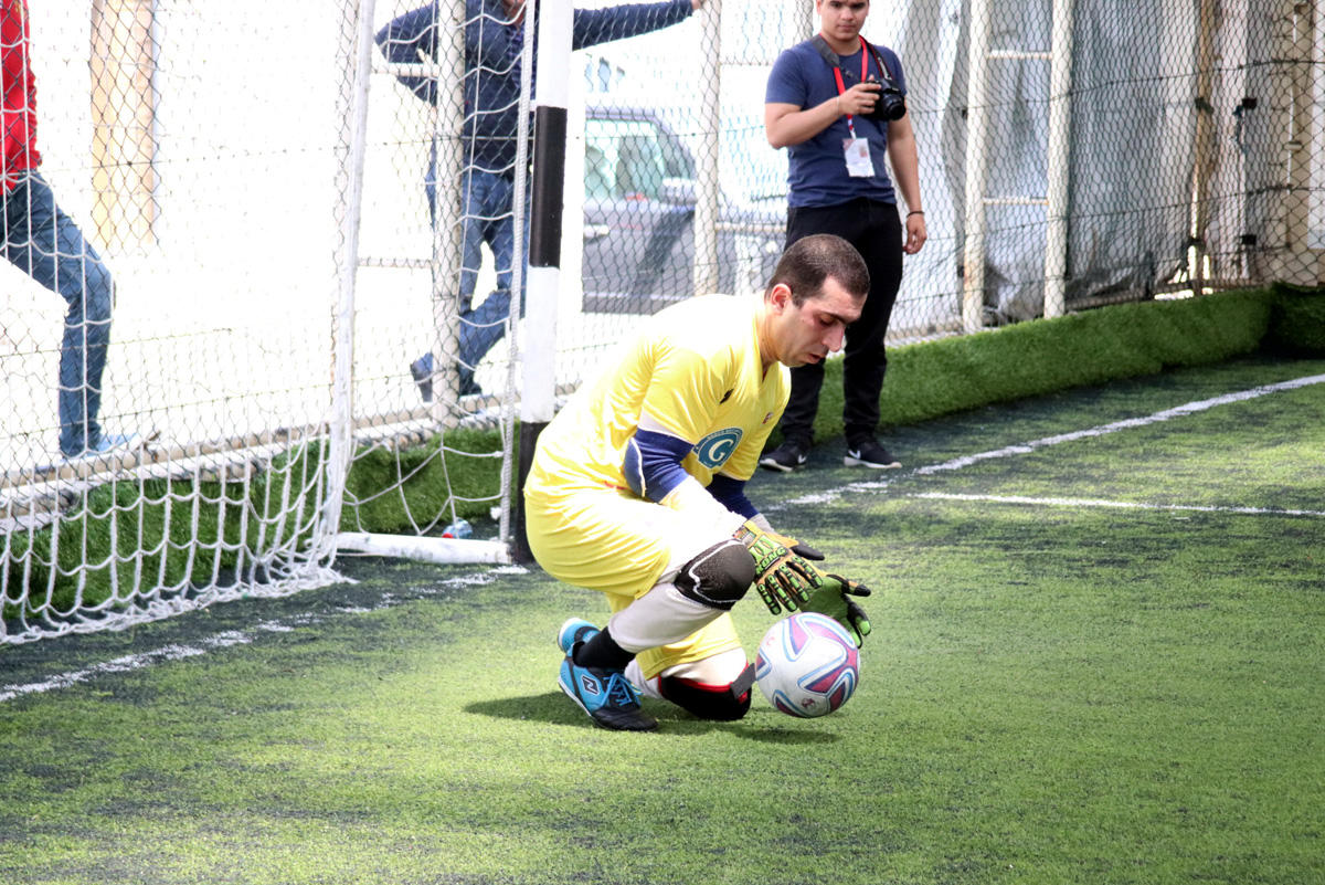 Pley-off mərhələsi: Maraqlı oyunlar və favoritlərin qələbəsi (FOTO)