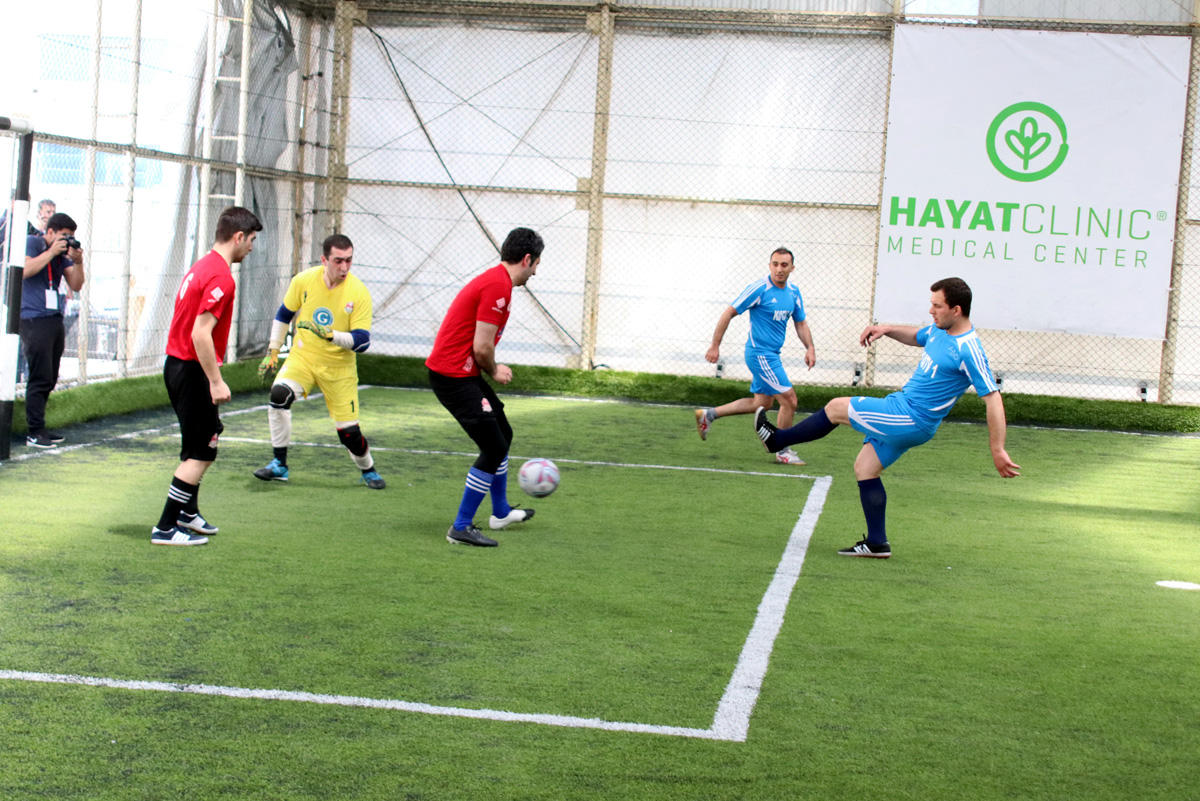 Pley-off mərhələsi: Maraqlı oyunlar və favoritlərin qələbəsi (FOTO)