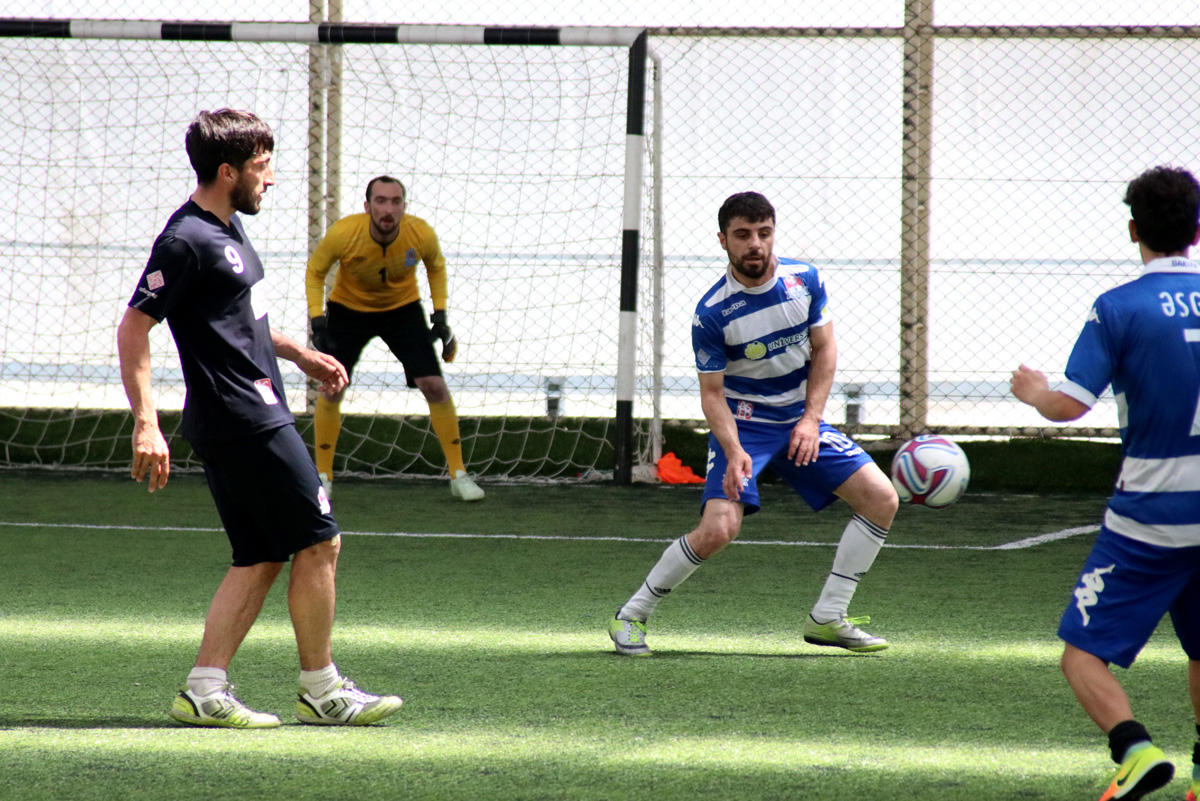 Pley-off mərhələsi: Maraqlı oyunlar və favoritlərin qələbəsi (FOTO)