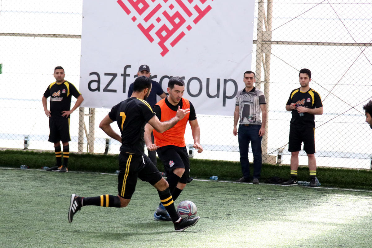 Pley-off mərhələsi: Maraqlı oyunlar və favoritlərin qələbəsi (FOTO)