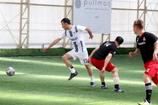 Pley-off mərhələsi: Maraqlı oyunlar və favoritlərin qələbəsi (FOTO)