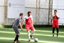 Pley-off mərhələsi: Maraqlı oyunlar və favoritlərin qələbəsi (FOTO)