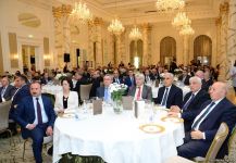 Ümummilli Lider Heydər Əliyevin portretinin təqdimatı olub (FOTO)