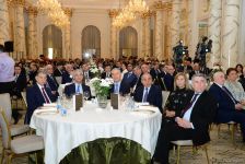 Ümummilli Lider Heydər Əliyevin portretinin təqdimatı olub (FOTO)