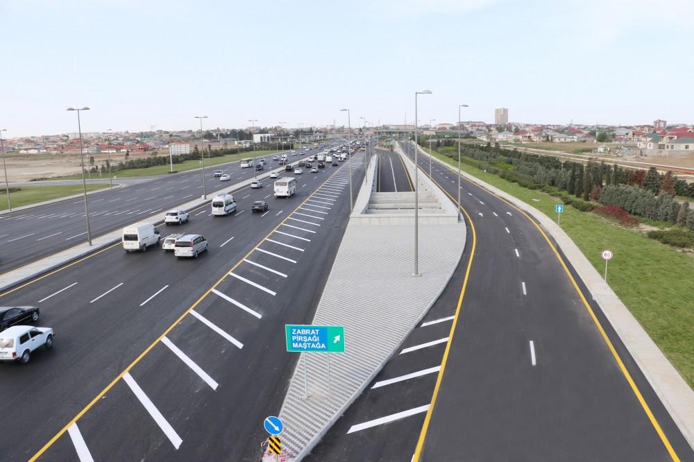 Prezident İlham Əliyev keçid və yol qovşağının açılışında iştirak edib (FOTO) (YENİLƏNİB)