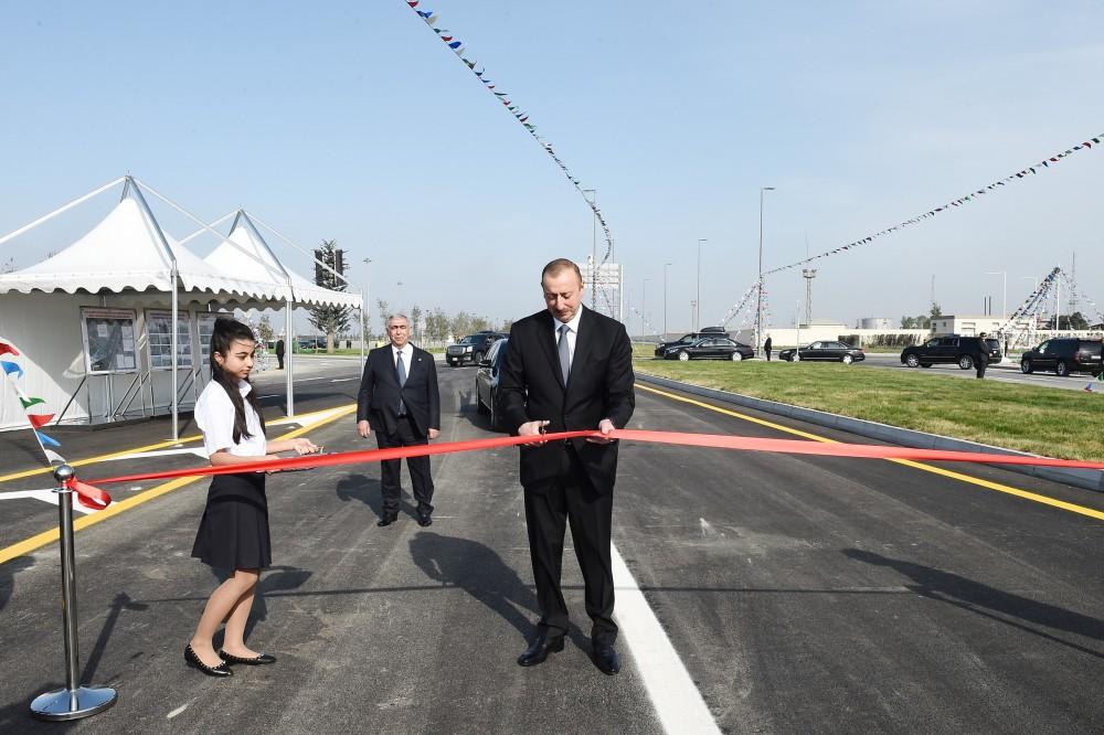 Prezident İlham Əliyev keçid və yol qovşağının açılışında iştirak edib (FOTO) (YENİLƏNİB)