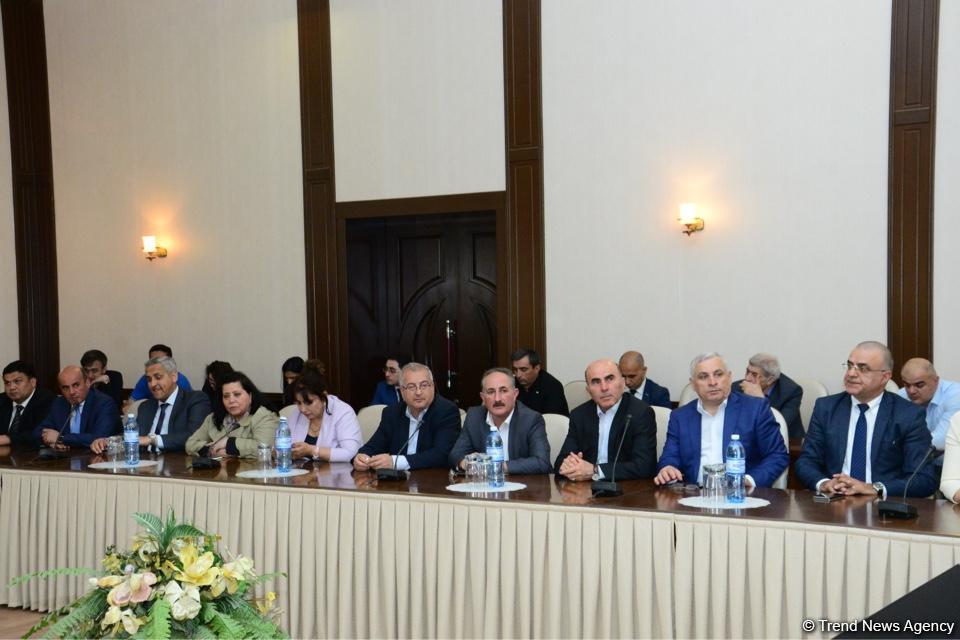 "Heydər Əliyev siyasəti: hüquqi dövlət quruculuğunda media təminatı" mövzusunda konfrans keçirilib (FOTO) (YENİLƏNİB)