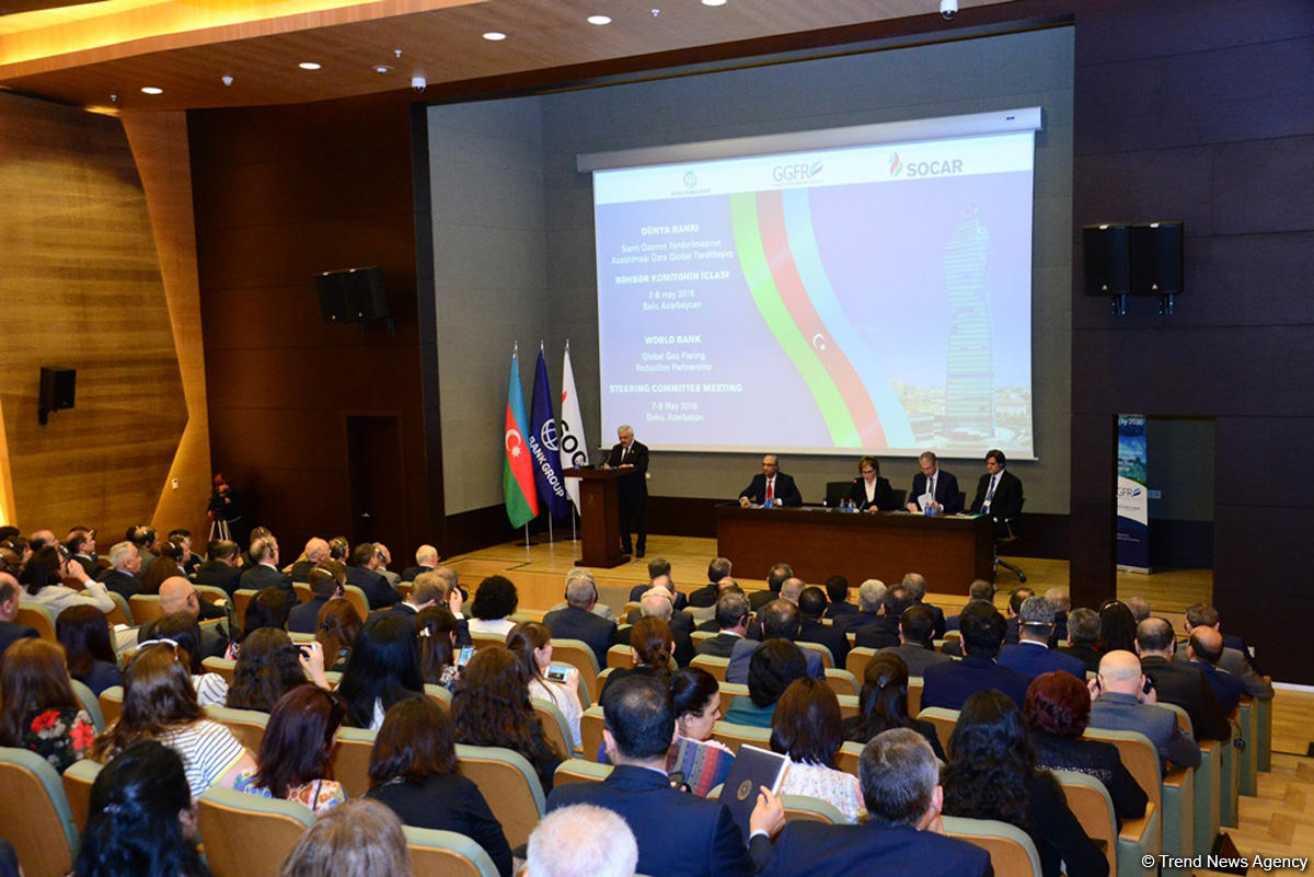 SOCAR prezidenti: Dəniz platformalarından 4,5 milyard kubmetr səmt qazının toplanması təmin edilib (FOTO)