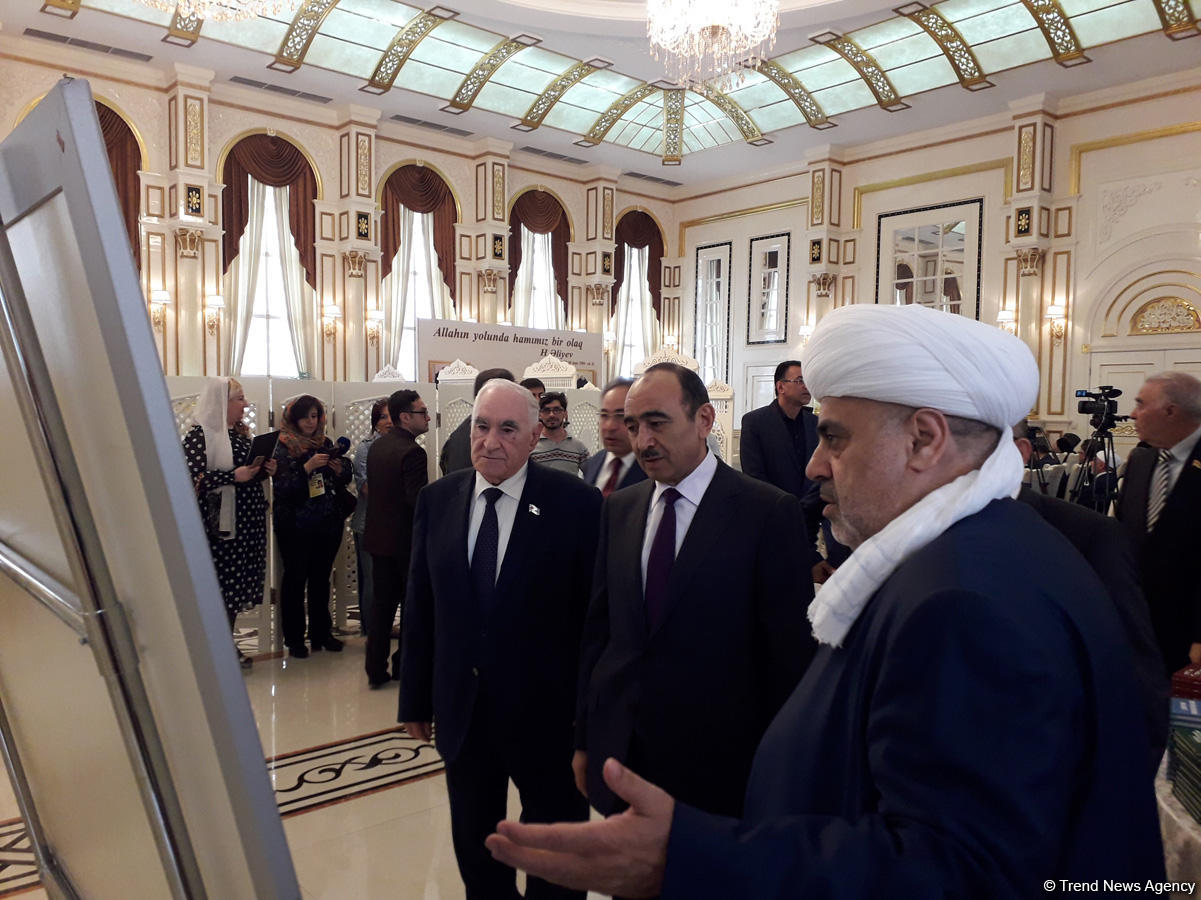 Əli Həsənov: Ümummilli Lider Heydər Əliyev Azərbaycanda dövlət-din münasibətlərinin nümunəvi modelini yaratdı (FOTO)
