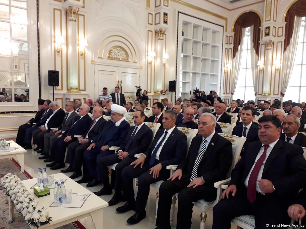Əli Həsənov: Ümummilli Lider Heydər Əliyev Azərbaycanda dövlət-din münasibətlərinin nümunəvi modelini yaratdı (FOTO)
