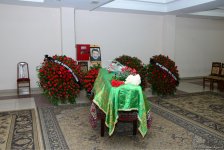 Azərbaycan ictimaiyyəti unudulmaz Rauf Talışinski ilə vidalaşıb (FOTO) (YENİLƏNİB)
