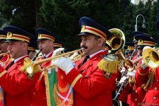 Azərbaycan ictimaiyyəti 9 May - faşizm üzərində Qələbənin 73-cü ildönümünü qeyd edir (FOTO)