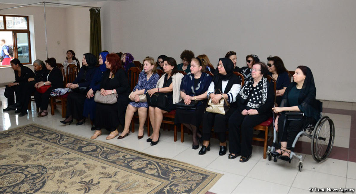 Azərbaycan ictimaiyyəti unudulmaz Rauf Talışinski ilə vidalaşıb (FOTO) (YENİLƏNİB)