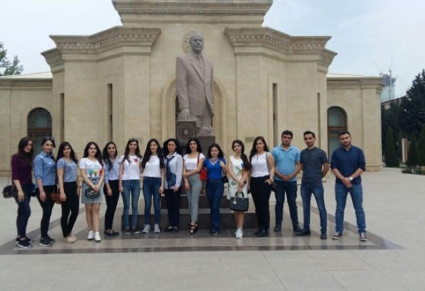 Bilik Fondu gənclərin “Şöhrət” muzeyinə ekskursiyasını təşkil edib
