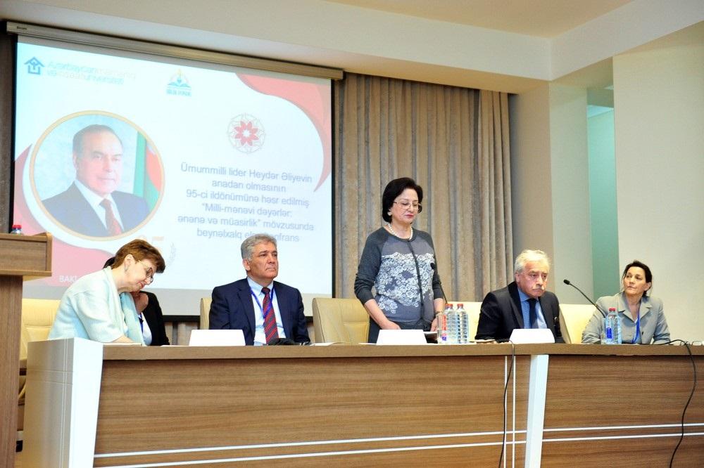 Bilik Fondu ulu öndər Heydər Əliyevin 95 illiyinə həsr olunan silsilə tədbirlər təşkil edib (FOTO)