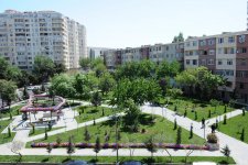 Leyla Əliyevanın iştirakı ilə “Bizim həyət” layihəsi çərçivəsində abadlaşdırılan növbəti həyət sakinlərin istifadəsinə verilib (FOTO)
