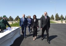 Prezident İlham Əliyev və birinci xanım Mehriban Əliyeva Ulu Öndər Heydər Əliyevin doğum gününə həsr olunan ağacəkmə aksiyasında iştirak ediblər (YENİLƏNİB) (FOTO)