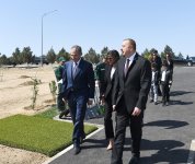 Prezident İlham Əliyev və birinci xanım Mehriban Əliyeva Ulu Öndər Heydər Əliyevin doğum gününə həsr olunan ağacəkmə aksiyasında iştirak ediblər (YENİLƏNİB) (FOTO)
