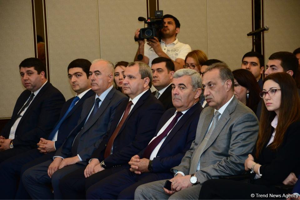 Fərid Cəfərov: Ulu Öndərin gənclərlə bağlı dediyi hər kəlmə gənclər siyasəti sahəsində fəaliyyət göstərən hamı üçün böyük bir yol xəritəsidir (FOTO)