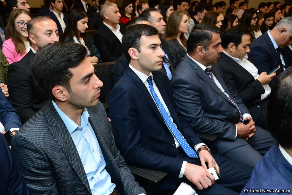 Fərid Cəfərov: Ulu Öndərin gənclərlə bağlı dediyi hər kəlmə gənclər siyasəti sahəsində fəaliyyət göstərən hamı üçün böyük bir yol xəritəsidir (FOTO)