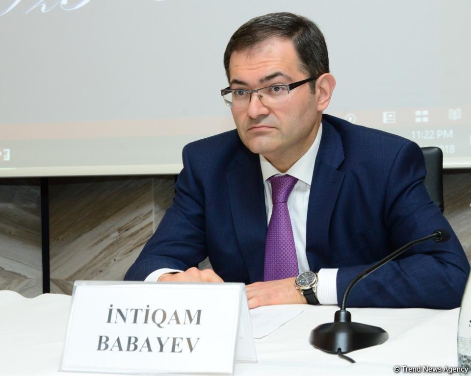 Fərid Cəfərov: Ulu Öndərin gənclərlə bağlı dediyi hər kəlmə gənclər siyasəti sahəsində fəaliyyət göstərən hamı üçün böyük bir yol xəritəsidir (FOTO)