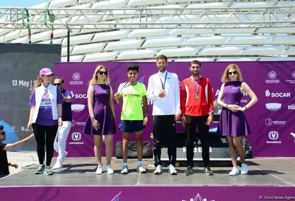 “Bakı Marafonu 2018”-in qalibləri mükafatlandırılıb (FOTO)