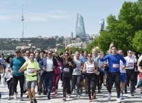 Heydər Əliyev Fondunun vitse-prezidenti Leyla Əliyeva və Arzu Əliyeva “Bakı Marafonu 2018”-də iştirak ediblər (YENİLƏNİB 2) (FOTO)