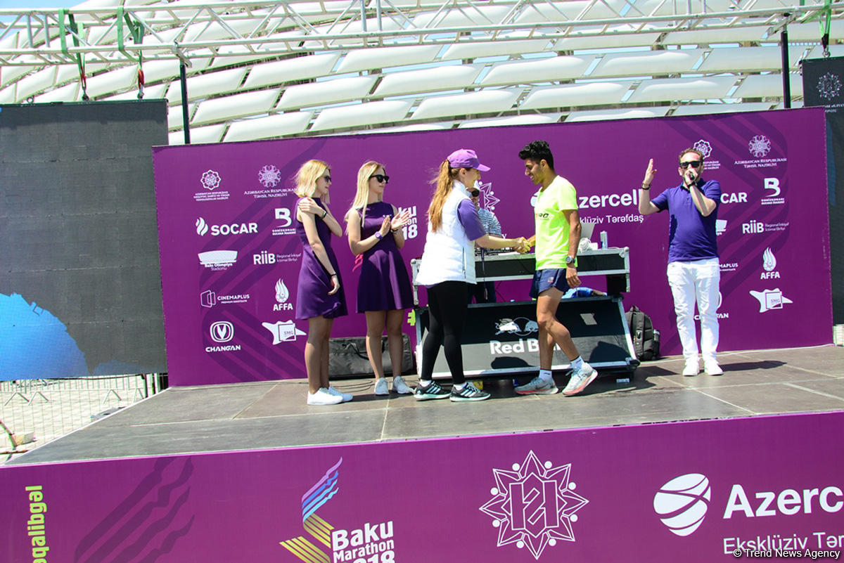 “Bakı Marafonu 2018”-in qalibləri mükafatlandırılıb (FOTO)