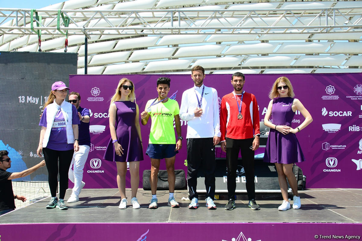 “Bakı Marafonu 2018”-in qalibləri mükafatlandırılıb (FOTO)